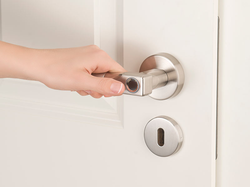 ; Tür-Schließzylinder mit Transponder-Schlüsseln & Zahlen-Codes Tür-Schließzylinder mit Transponder-Schlüsseln & Zahlen-Codes 
